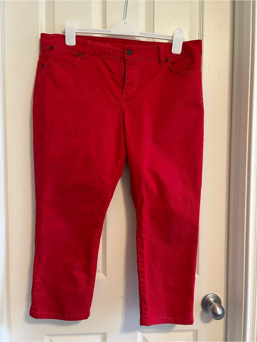 Talbots Bright Red Cropped  Pants